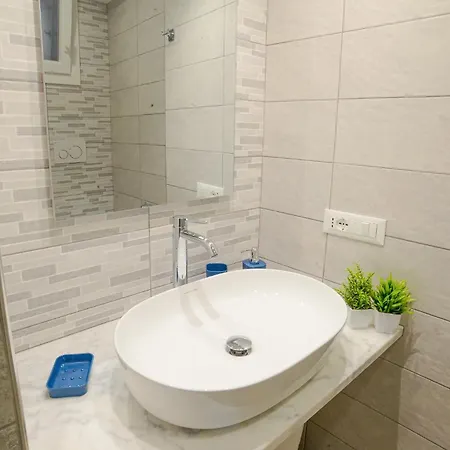 Sopra Le Onde Wifi E Ac Apartment Vado Ligure