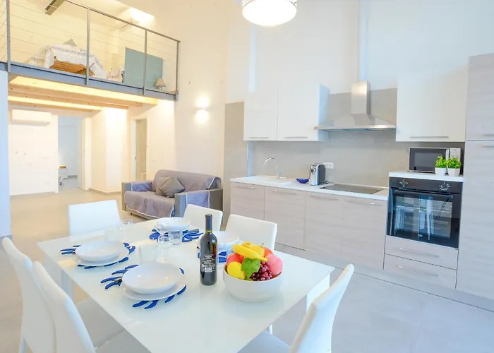 Sopra Le Onde - Vadoalmare Immobiliare Apartment Vado Ligure